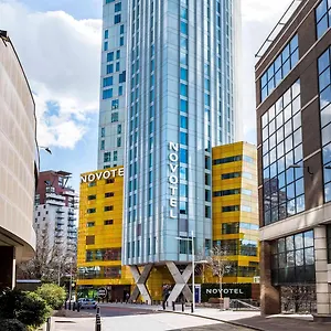 https://novotel-london-canary-wharf.cambridgehotelsuk.com